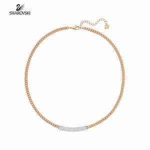 SALE 🦢 Swarovski Vio Pave Stationary Necklace